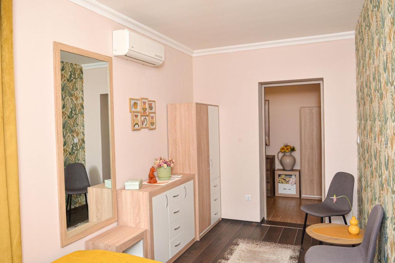 Unicum Apartman Хайдусобосло Экстерьер фото